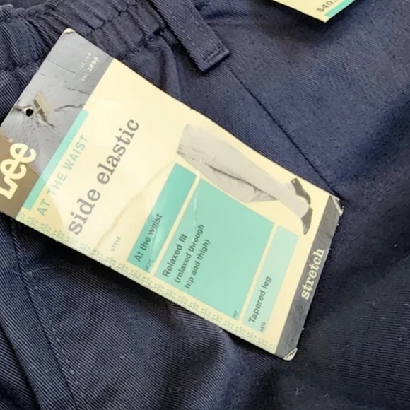 Lee At The Waist Relaxed Fit Side Elastic Tapered Leg Pant - Picture 8 of 11